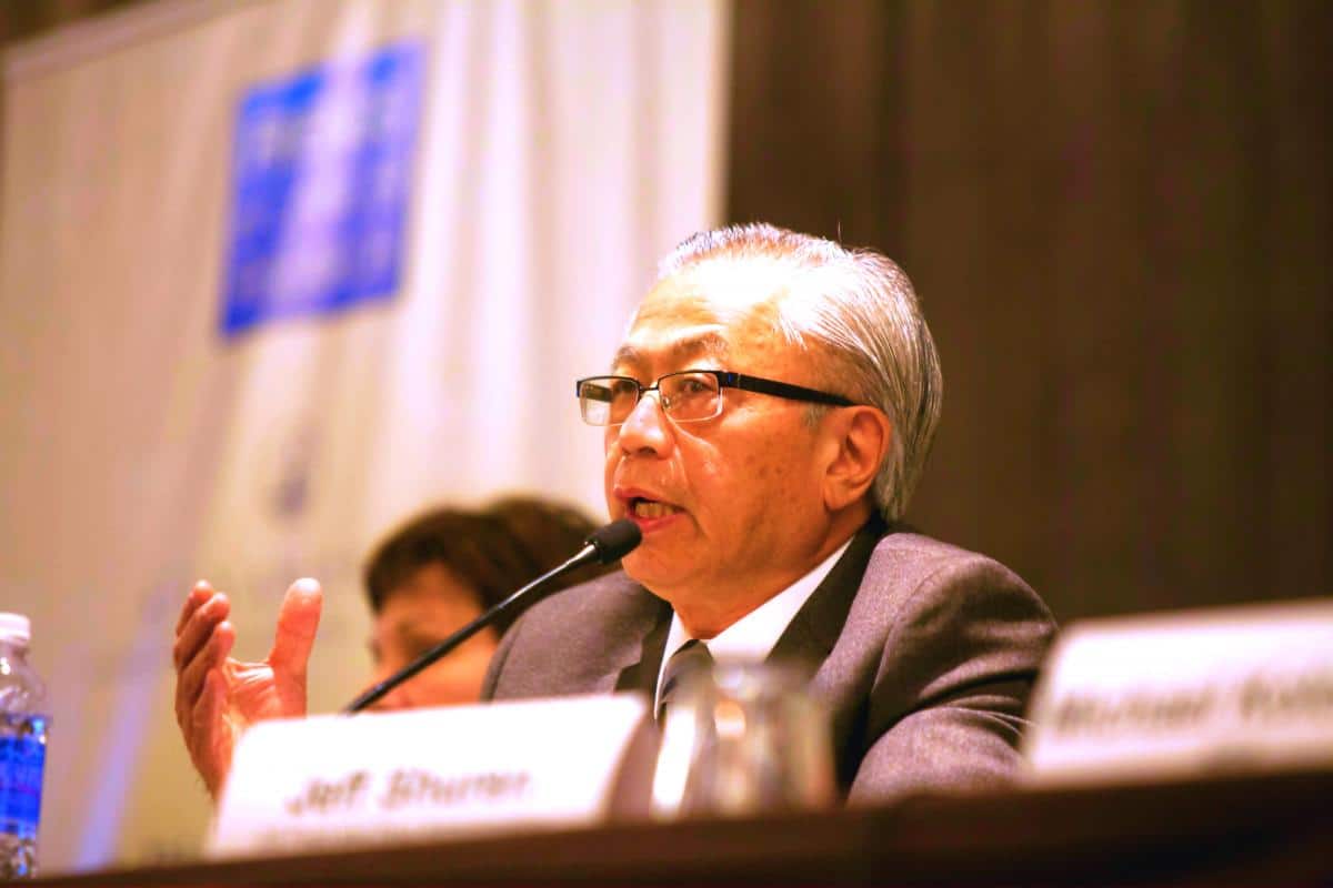 Dr. Chin speaking at the September 2013 Friends of Cancer Research forum, "A Blueprint for Drug/Diagnostic Co-Development: Breakthrough Therapies," in Washington, DC.